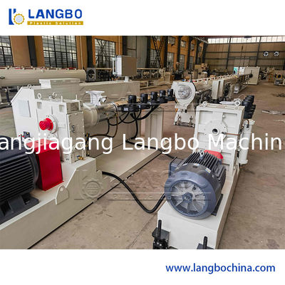 สายการผลิตการอัดรีดท่อส่งน้ำมันก๊าซน้ำพลาสติก PE HDPE PPR ขายส่ง เครื่องทำเครื่องอัดรีดสกรูเดี่ยว