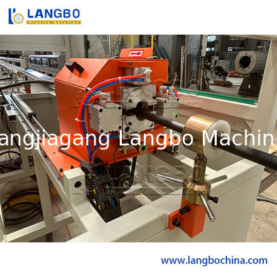 เครื่องรีดท่อ PPR พร้อมกำลังการผลิต 180 กก./ชม. แบบ 3 ชั้นร่วมรีด และควบคุมด้วย SIEMENS PLC