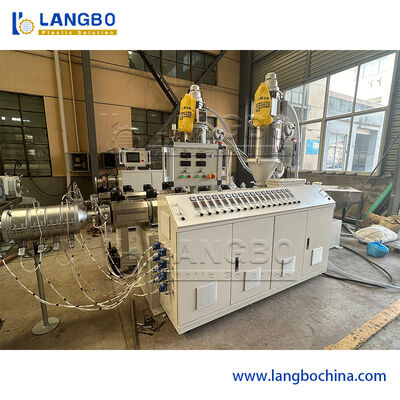 สายพัดท่อ PPR กว้างขนาดใหญ่ ความเร็วการผลิต 12m/min และ SIEMENS PLC Control