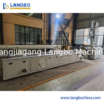 WPC PVC Panel Machine การเคลือบผนังผนังผนังผนังเพดานเพดาน PVC ผนังตกแต่งเปลือก