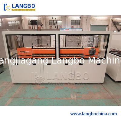 WPC PVC Panel Machine การเคลือบผนังผนังผนังผนังเพดานเพดาน PVC ผนังตกแต่งเปลือก