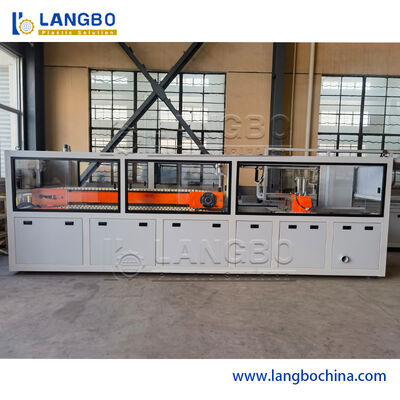 สายการผลิต Extrusion PVC ขนาด 300mm ด้วยเครื่องสกรีนคู่แบบ Conical Double Screw Extruder