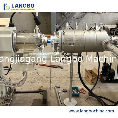 พลาสติก PPR ท่ออัดขึ้นรูป ABB อินเวอร์เตอร์สกรูคู่เส้นผ่าศูนย์กลางต่างๆ