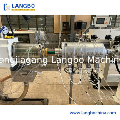 พลาสติก PPR ท่ออัดขึ้นรูป ABB อินเวอร์เตอร์สกรูคู่เส้นผ่าศูนย์กลางต่างๆ