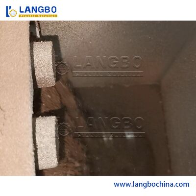 สายการผลิตแผ่นผนัง WPC พิเศษพร้อมเครื่องอัดรีดสกรูคู่ทรงกรวย