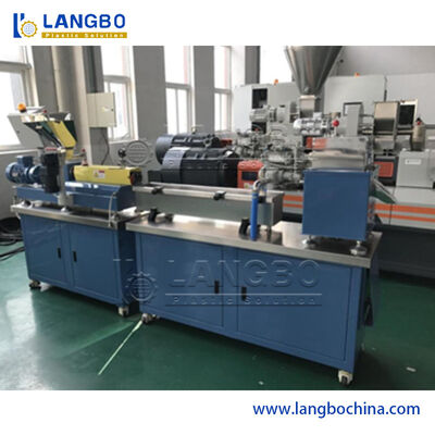 เม็ดพลาสติกเม็ดพลาสติก PP เม็ดเดียวการใช้พลังงานต่ำกำลังการผลิตสูง