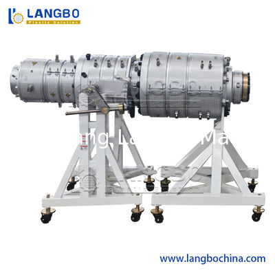 เครื่องรีดท่อความจุสูงเครื่องผลิตท่อพีวีซีเส้นคู่