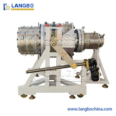 สายการผลิตท่อพีวีซีพลาสติกเครื่อง Conical Twin Screw Extruder