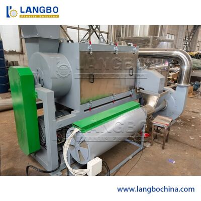 สายการรีไซเคิล PET ความจุ 300-5000 กก./ชม. ขนาดเกล็ด 14 มม. แรงดันไฟฟ้า 380V สำหรับการรีไซเคิลขวด PET