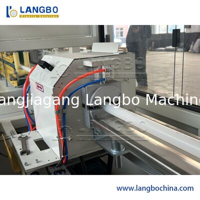 เสียงรบกวนต่ำ 20-63mm PPR Pipe Extrusion Line 3 ชั้น PPR Glassfiber Pipe Manufacturing