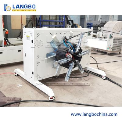 เครื่องปั่นท่อ PE อ่อนสําหรับท่อ 16-160MM