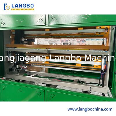 เครื่องโฟมแบบ Single Screw Extruder เครื่องโฟมอัตโนมัติ