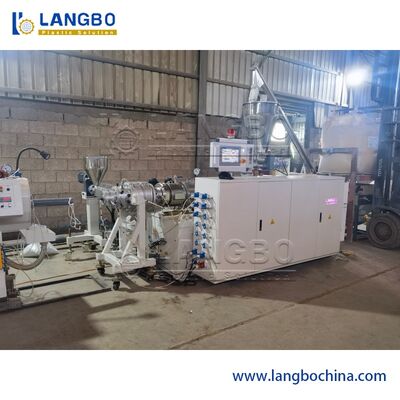 สายดัดท่อ PVC การผลิตความเร็วสูง ขนาดท่อที่สามารถปรับแต่งได้