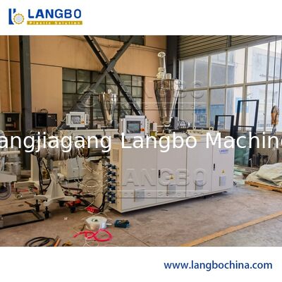 คุณภาพดี 20-200mm PVC ระบายน้ําท่อการผลิตทําเครื่องจักร เครื่อง extruder