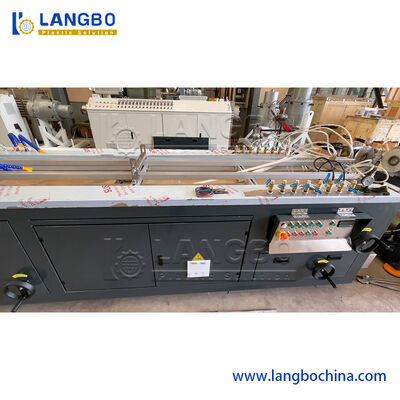 เครื่องอัดรีดสำหรับผลิตหลอดไฟ LED / โคมไฟ PC