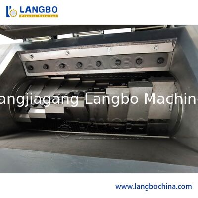 เครื่องบดพลาสติกสำหรับงานหนัก ผลิตในประเทศจีน โรงงานมืออาชีพสำหรับโลหะและพลาสติกสำหรับขาย