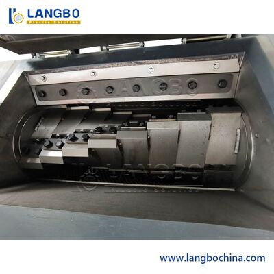 เครื่องรีไซเคิลพลาสติก เครื่องบดขวดพลาสติก