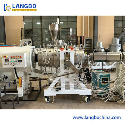 เครื่องรีดท่อ PE | การทำงานอัตโนมัติ ท่อทนสารเคมีได้มาตรฐาน