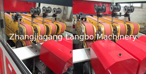 สายการอัดรีดท่อ PPR ที่ทนทานพร้อมแทร็กตีนตะขาบสองแทร็ก & เครื่องดึงแทร็กตีนตะขาบหลายแทร็ก