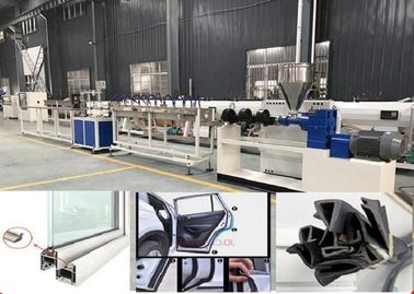 เครื่องโปรไฟล์พีวีซีที่มีการอัดขึ้นรูปแถบปิดผนึกยางสำหรับประตู