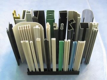 3 - 25mm ความหนาของเครื่องผลิตเครื่อง 110kw Power PVC Making Machine