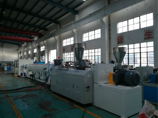 สายการอัดรีดท่อพีวีซีอัตโนมัติเต็มรูปแบบ, เครื่องผลิตท่อ 80KW 250KG