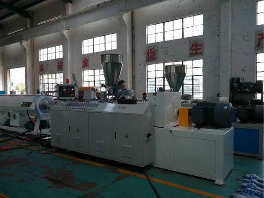 เครื่องผลิตชิ้นส่วนพลาสติก Extrusion Line แบบเกลียวคู่ 380V 50HZ พลาสติก PVC รายละเอียด