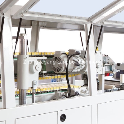 สายการผลิต Extrusion Profile PVC ขนาดใหญ่ 300MM ขนาดโปรไฟล์ 250KG / H กำลังการผลิต