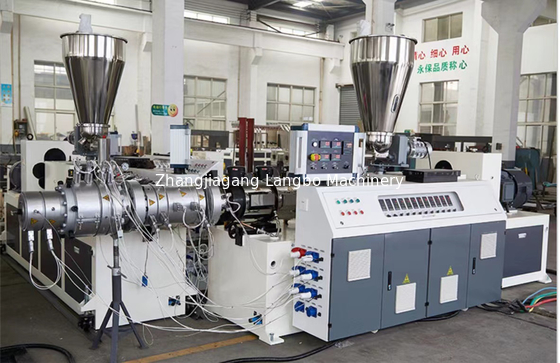 Pe Co Extrusion Ppr สายการผลิตท่อ 350kgs / H Multi Layer Tube