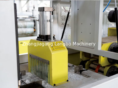 เครื่องผลิตโปรไฟล์ PVC อุตสาหกรรม สําหรับขนาดโปรไฟล์ตามสั่ง