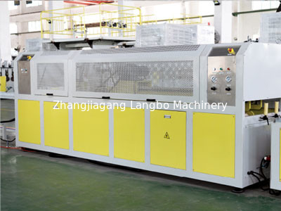เครื่องผลิตเครื่องยนต์ Extruder Extrusion
